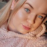 Chloe Mann💋 - @chloe_mannxox - Instagram
