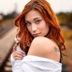 Chloe Martens - Facebook