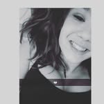 Chloe Martens - @chloe_martens30 - Instagram