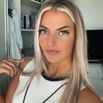 C H L O E 🧿 - @chloemaynard_ - Instagram