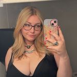 Chloe Duren 🦋🕷 - @chloe_noel_865 - Instagram