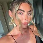 Chloe - @chloereedforrester - Instagram