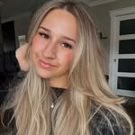 Chloé Roberts - @chloe_roberts24 - Instagram