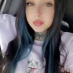 Chloe - @chloebegasnipes - Instagram