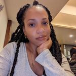 Chloe Stanfield - @clobiscus - Instagram