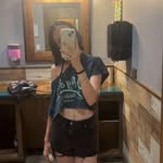 Chloe Townsend - @chloet6187 - Instagram