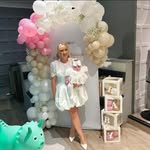 Chloe Vannet - @chloevannet - Instagram