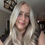 Chloe Wall - @chloewall26 - Instagram