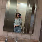 Chloe Wallis - @chloe.wallisss - Instagram