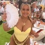 𝒞𝒽𝓁𝑜𝑒 𝑀𝒶𝑒🤍 - @chloewarrenxx - Instagram