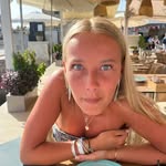 Chloe Wray - @chlo.wray - Instagram