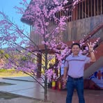 Chon Ho - Facebook