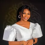 Christiana Adeola - @christybeautytouch - Instagram