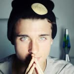 @chris_weekly_admire - Instagram