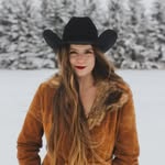 Christian Mackenzie Heckle 🌻 Alberta Farmer + Photographer 🌼 - @prairierosephoto - Instagram