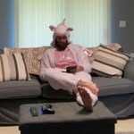 Chris Allain - @artsybuckle - Instagram
