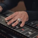 Chris Altmann - @themysticfinger - Instagram