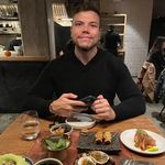 Chris Battista - @battista_eats - Instagram