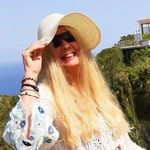 Christa Van Bebber - @christavanbebber - Instagram
