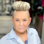 Christina Berry Bendel - @chrisb3228 - Instagram