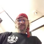 Chris Bergen - @huyguoph - Instagram