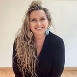 christine bissonnette - @christinebissonnetteyoga - Instagram