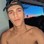_Chris - @_chris.braga - Instagram