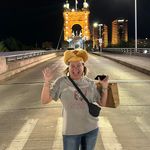 Chrissy Bridgeford-Kurtz - @bridgefordkurtz - Instagram