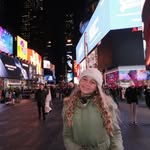 C. - @chrismari.britz - Instagram