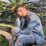 Christian Calle - @chriscallevelez - Instagram