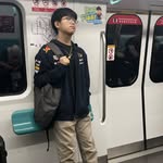Chris Reyes - @chrischipss - Instagram
