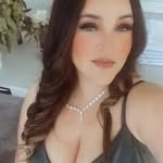 @christina.cumpian - Instagram