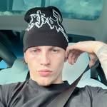 chrisdifferent - @itschrisdifferent - Instagram