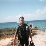 Chris Dobbins - @chris.dobbins.142 - Instagram