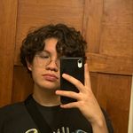 Chris Dueñas - @chrisdggg - Instagram