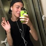 Chris Dufour - @5_c.d_5 - Instagram
