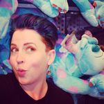 Christine Elderkin-Campos - @tinielovesdisney - Instagram