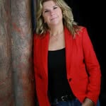 Chrise Eland - @chrisemarierealtor - Instagram