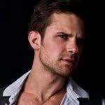 Chris Esteban - @therealgreygrey - Instagram