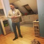 Chris Esteves - @chris._.92i - Instagram