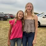 Christin Ewalt - Facebook