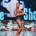 Chris Ezell - @the.white.hawaiian - Instagram