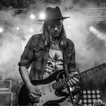 Chris Hobbs - @chrishobbsguitar - Instagram
