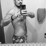 Chris Holbrooks - @holbrooks864 - Instagram