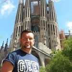 @chrishowes - Instagram