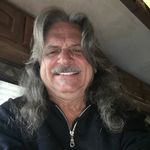 Chris Jackowski - @jackowskichris - Instagram