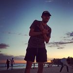 Christian Mendoza - @chris.ja.co.me - Instagram