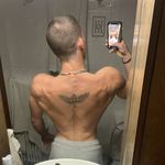 Chris koriozos - @chris_krzs - Instagram