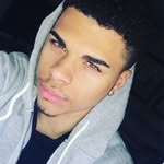 Chris Lazard - @e_v_e_r_y_b_o_d_y_loves_chris - Instagram