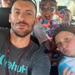 Chris Looker - Facebook